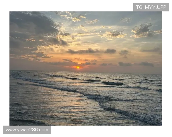 北海实时美景直播：碧海银滩尽收眼底